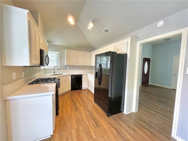 Building Photo - 4508 Kensington Rd