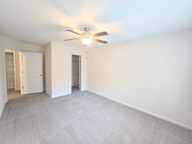 Building Photo - 4228 Cardinal Ln