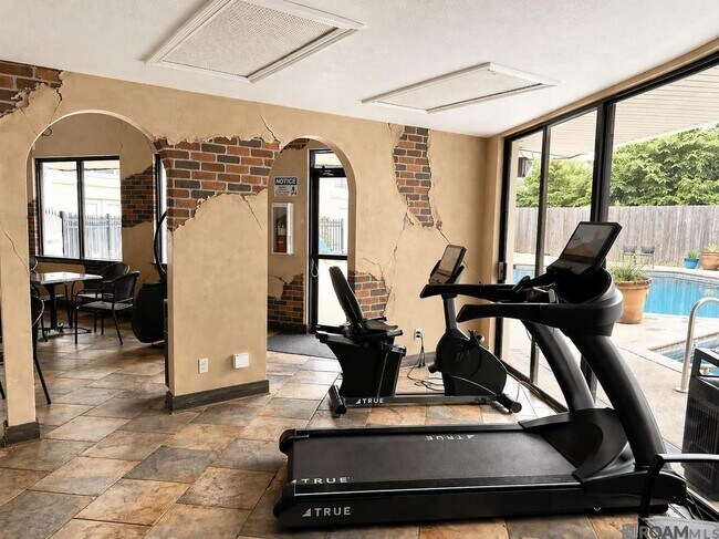 Building Photo - 2045 N 3rd St