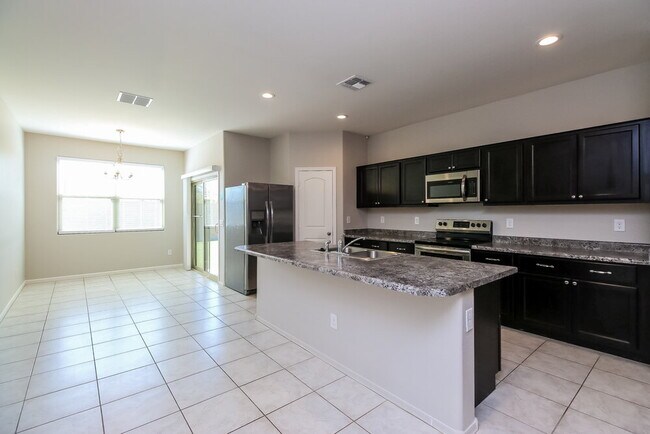 Building Photo - 4517 E Gagarinite Ln