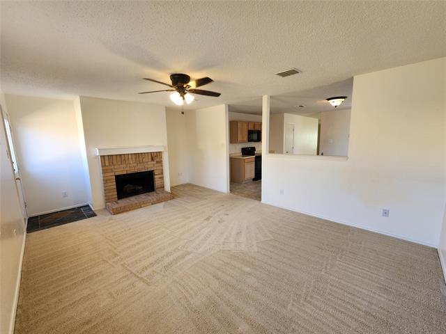Building Photo - 3952 Thoroughbred Trail