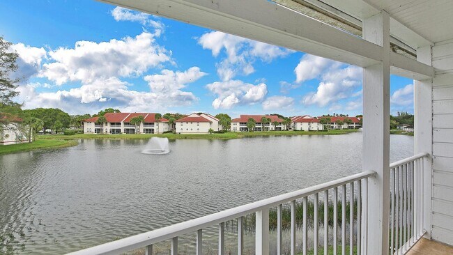 Building Photo - 261 Cypress Point Dr
