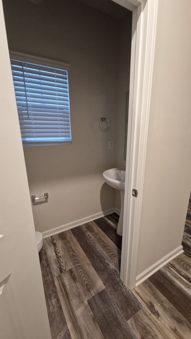 Building Photo - Brand New Duplex Townhome | 3 BR/2.5BA | 1-Car Garage | Near Downtown Mooresville