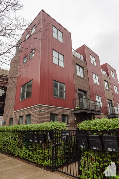 Building Photo - 648 W 16th St