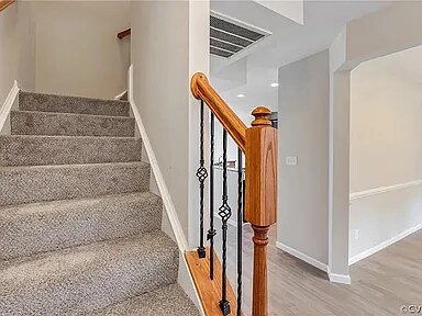 Building Photo - 8127 Creekside Village Dr