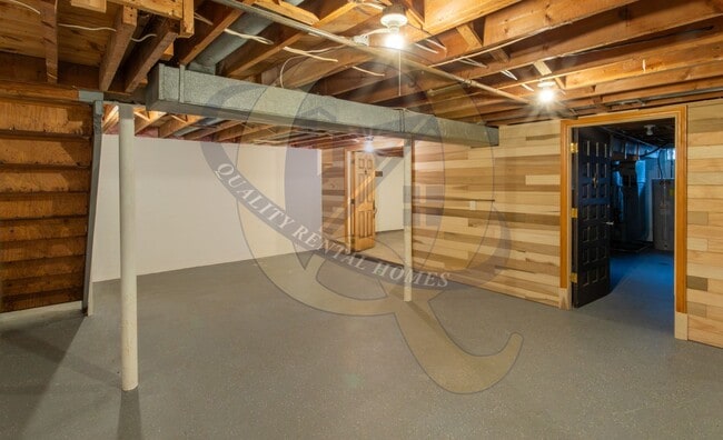 Building Photo - Available Now in Flint Twp.!!