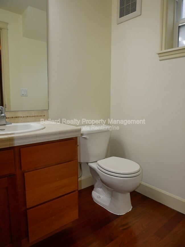 Building Photo - 1415 NW 61st St