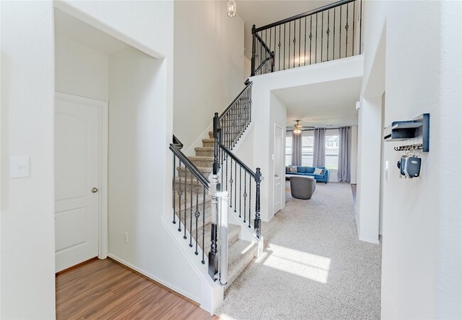 Building Photo - 8327 Threadfin Wy