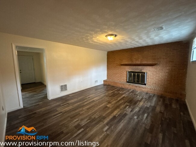 Building Photo - 4002 22nd Ave