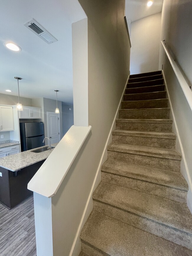 Building Photo - 45 High St