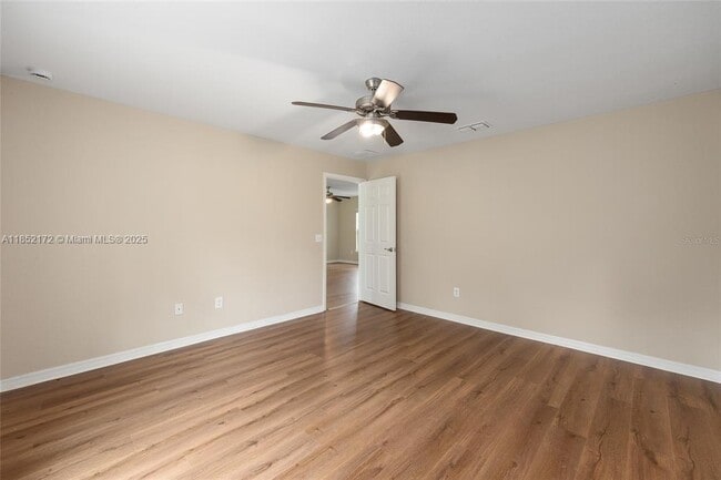 Building Photo - 6975 SE 124th Ln