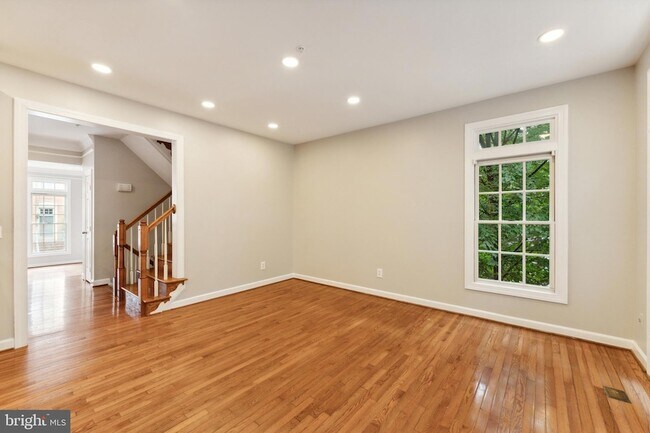 Building Photo - 8048 Kidwell Town Ct