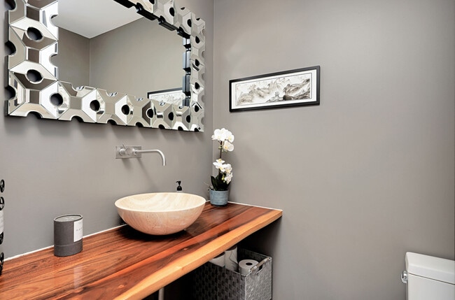 Building Photo - 7478 Avenida De Palais