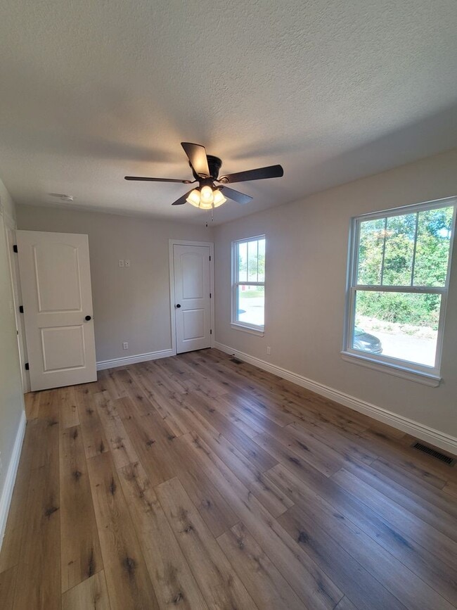 Building Photo - 2585 Casa Cir