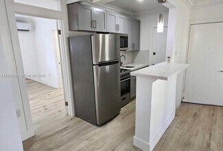Building Photo - 6330 SW 79th St