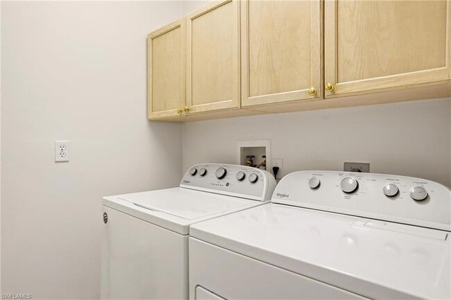Building Photo - 3431 Pointe Creek Ct