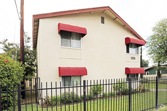 Building Photo - 1000 S Highland Ave