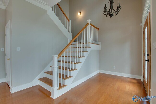 Building Photo - 3017 Brunswick Cir SE