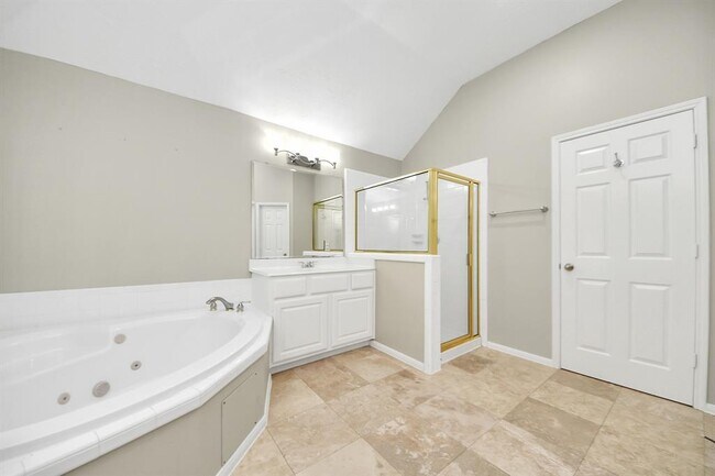 Building Photo - 12819 Kingsbridge Ln