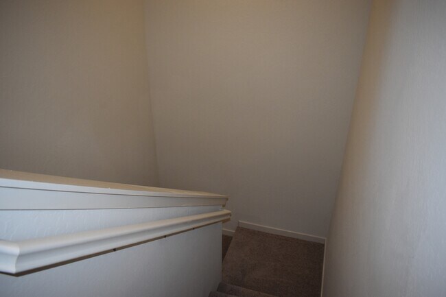 Building Photo - 4624 Athena Dr