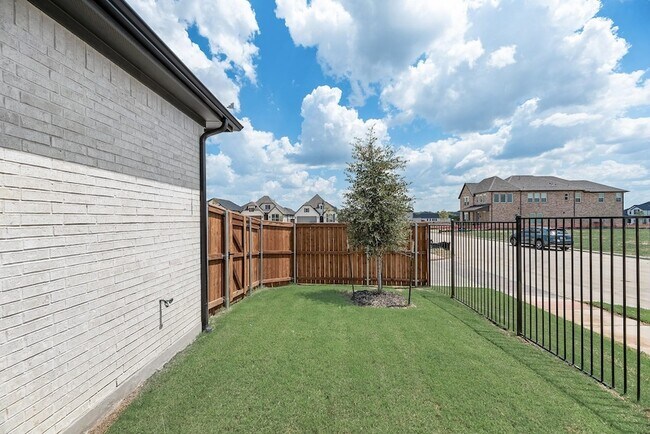Building Photo - 1501 Pintail Pl