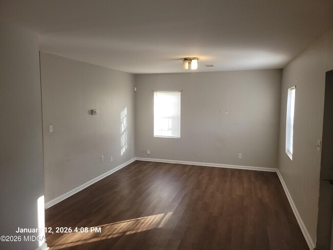 Building Photo - 2872 Antioch Rd