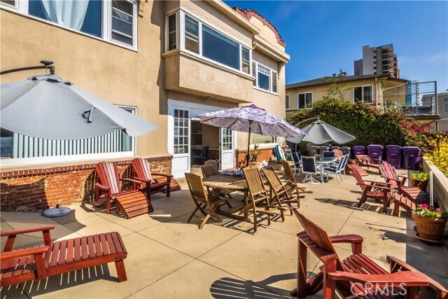 Building Photo - 1616 E Ocean Blvd