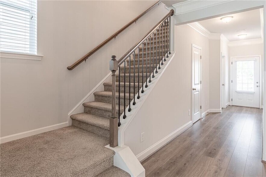 Building Photo - 1466 Winding Rdg Trl