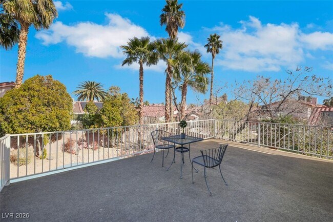 Building Photo - 5844 Buhl Ct