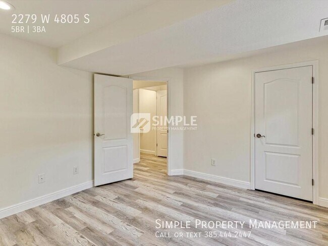 Building Photo - Newly remodeled home in Taylorsville!
