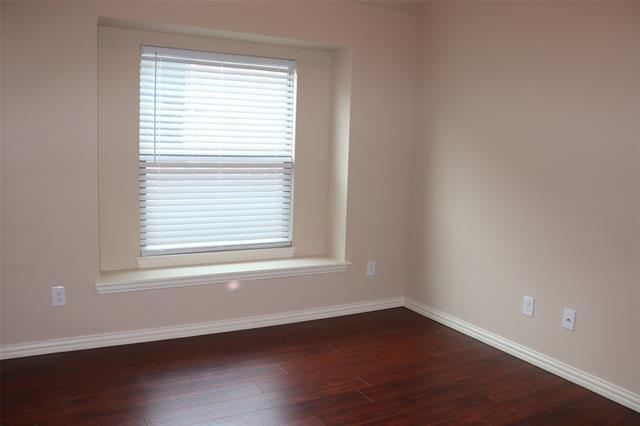 Building Photo - 414 Stonecreek Dr