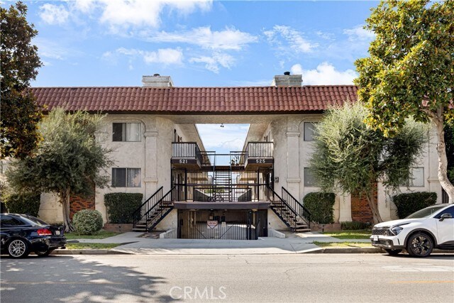 Building Photo - 525 Concord St