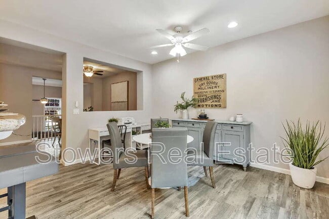 Building Photo - 3744 Whitworth Dr