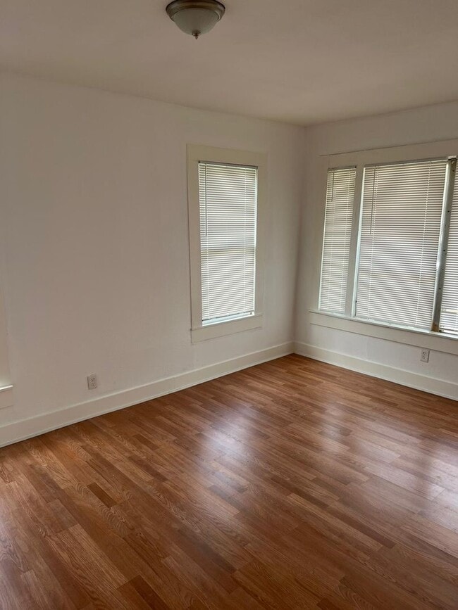 Building Photo - Gorgeous all renovated Home in Beaumont, TX!