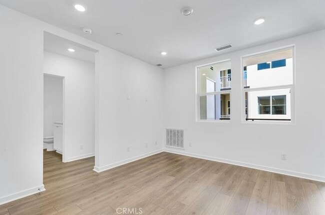 Building Photo - TYang