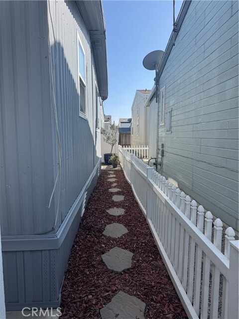 Building Photo - 21851 Newland St