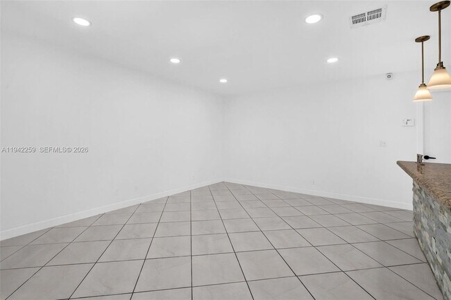 Building Photo - 300 SW 100th Ave