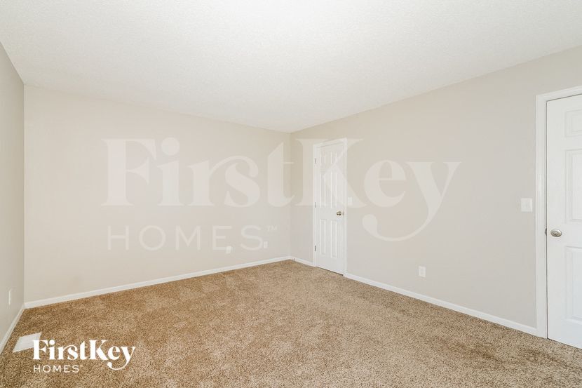 Building Photo - 2685 Creekstone Ct