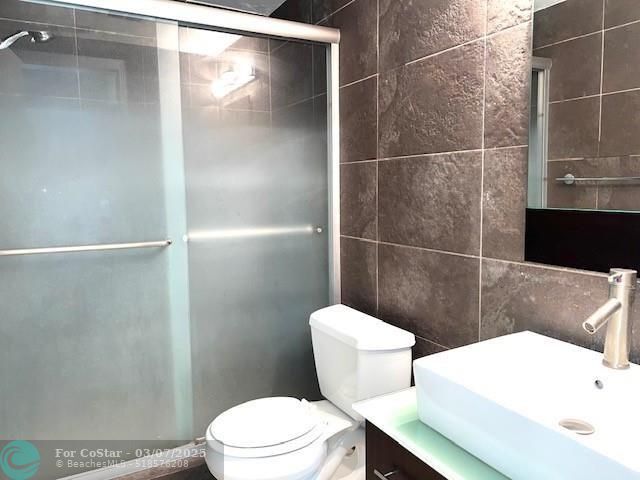 Building Photo - 2600 S Ocean Dr