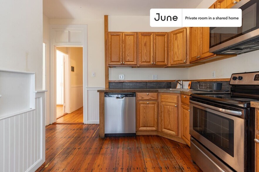 Building Photo - Room in Shared 4 bed/1.5 bath home