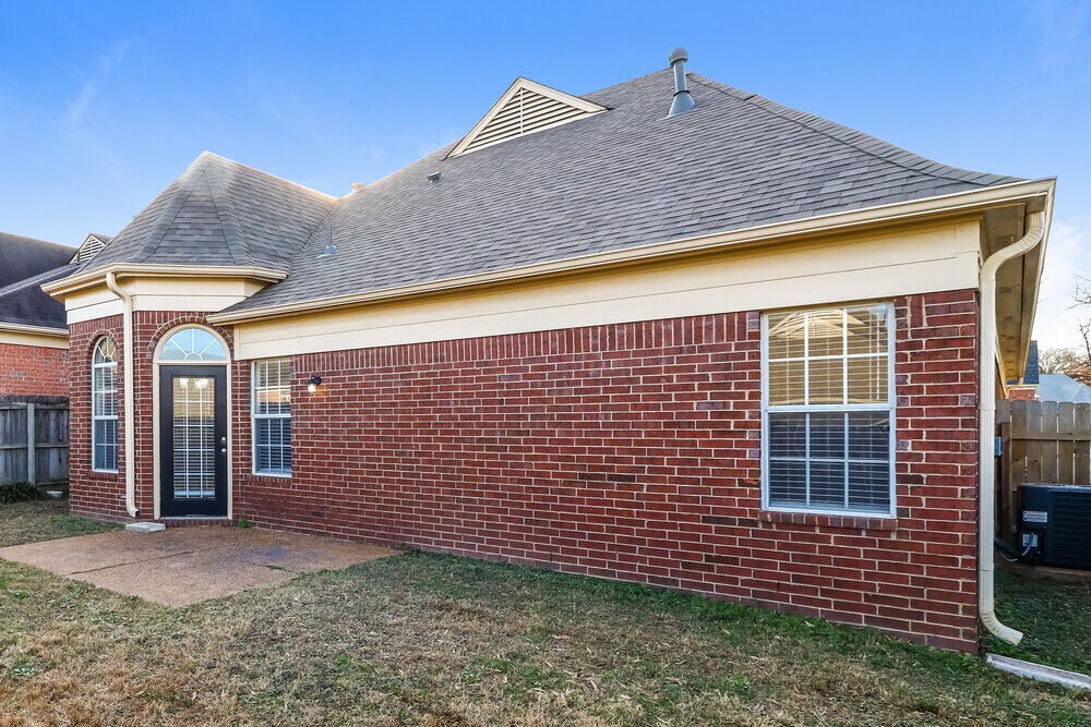 Building Photo - 2770 Java Dr