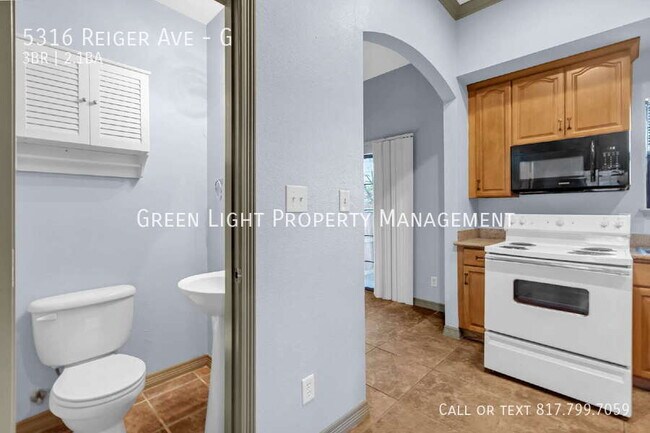 Building Photo - 5316 Reiger Ave