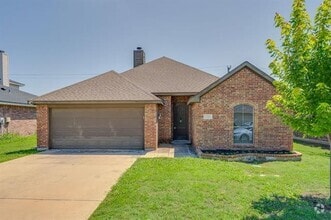 Building Photo - 218 Windmill Dr