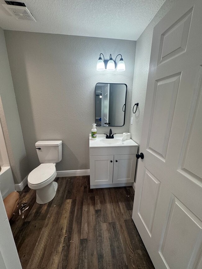 Building Photo - Central Lakeland Rental Home