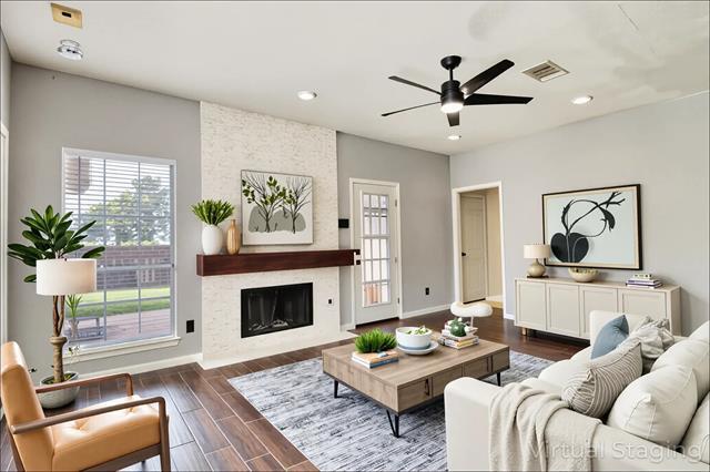 Building Photo - 2712 Summertree Dr