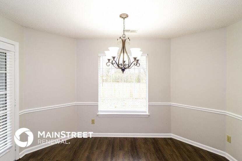 Building Photo - 50 Clear Springs Dr