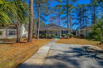 Building Photo - 6412 Spice Bush Crescent