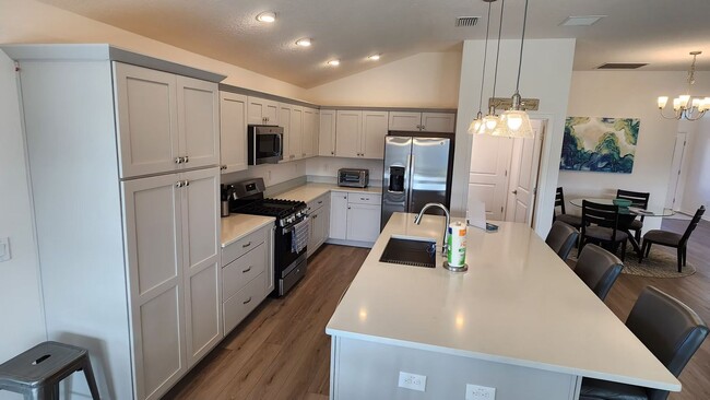 Building Photo - M2650 Quelly (VS-10/%)