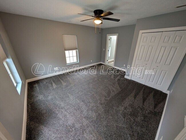 Building Photo - Fully Renovated Historic Home with First-Floor Primary Suite