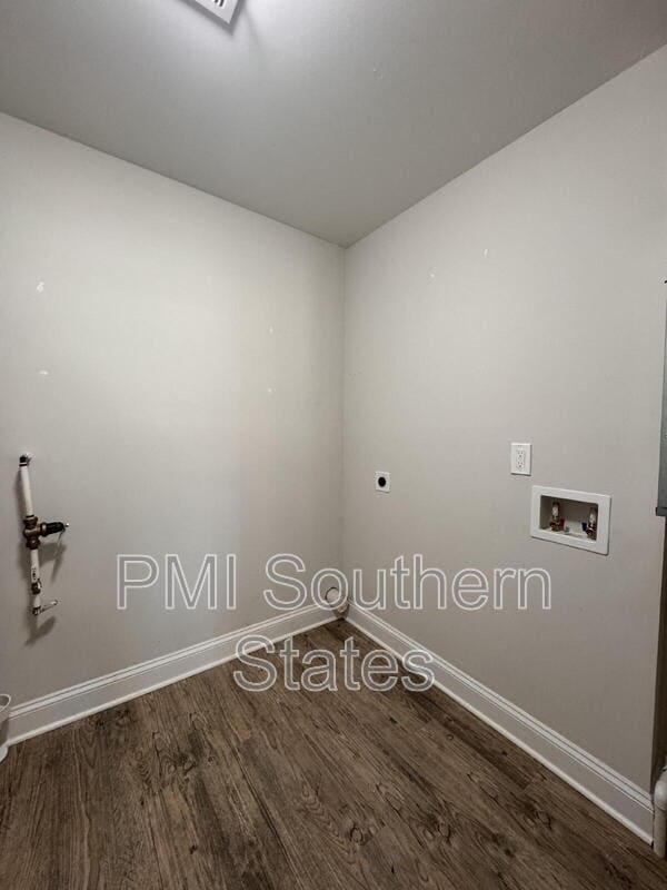 Building Photo - 200 Walnut Hill Dr